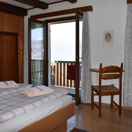 Holiday Tessinerhaus Casa Fiore By Interhome Casa vacanze Gambarogno